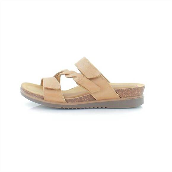 NEW COBB HILL women's may wave slide sandal - extra wide width in tan - Picture 1 of 5